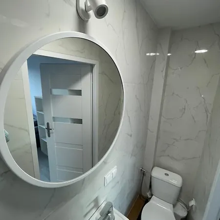 Apartamento Centrum Krucza 6 Skytower Breslavia
